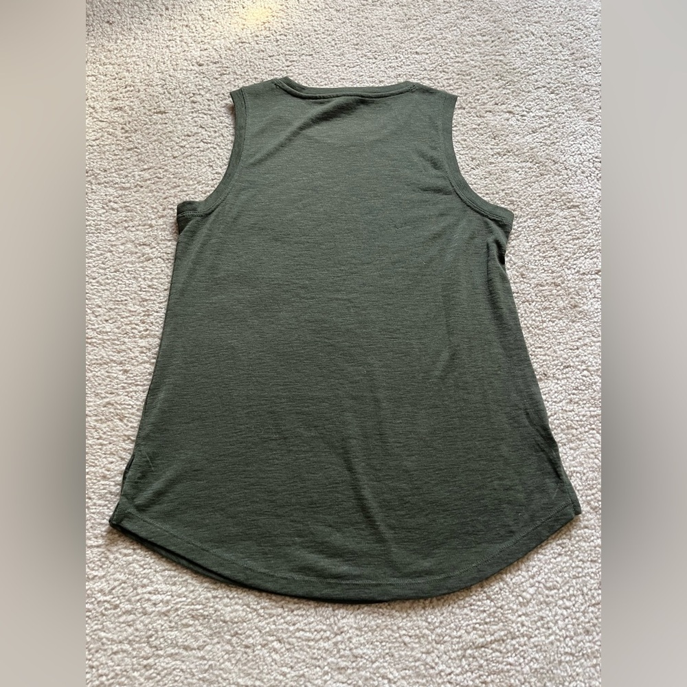 Athlete Breezy Tank in Aspen Olive - Picture 5 of 5